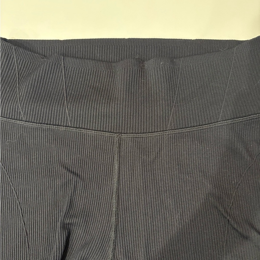 Aerie Black Bike Shorts with High-Rise Waistband - Picture 2 of 5